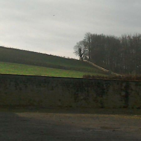 The Crown Inn Alvediston Exterior photo