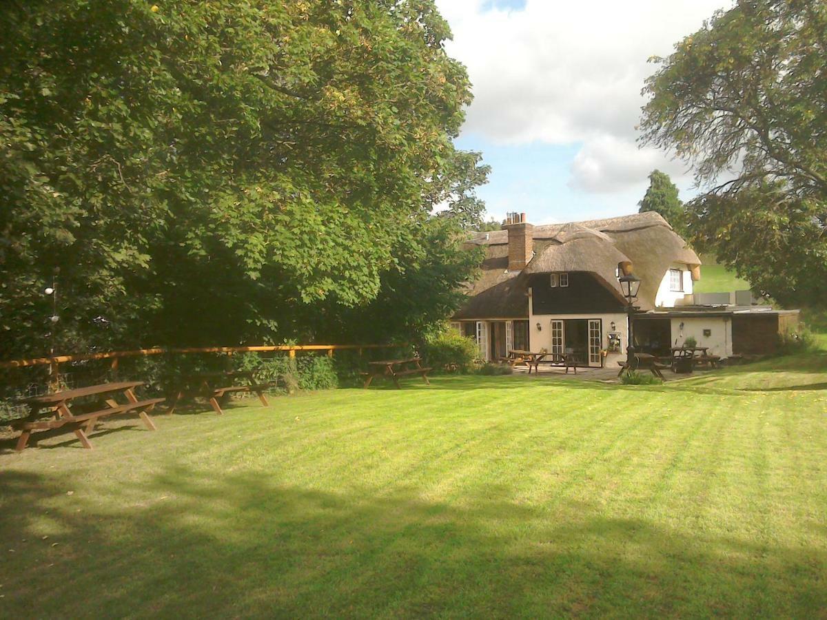 The Crown Inn Alvediston Exterior photo